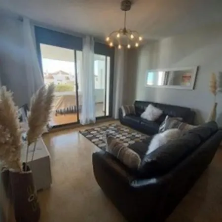Apartment 6-bed Luxury In Marina