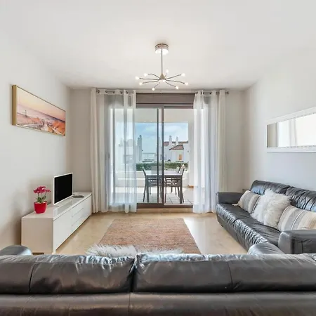 Spacious 6-bed In Marina De La アパート *